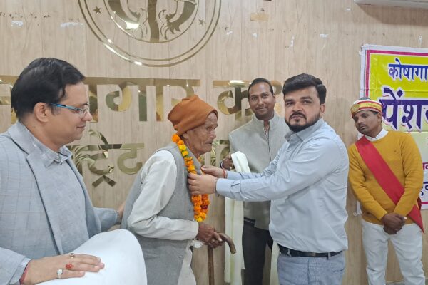 श्रावस्ती:-जिले में धूमधाम से मनाया गया पेंशनर दिवस