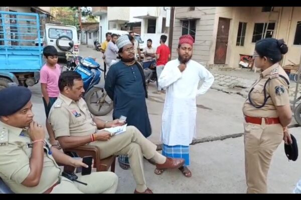 दुर्ग छत्तीसगढ़ अवैध अप्रवासियों, बिना सूचना के रह रहे किराएदारों की चेकिंग*ब्यूरो रिपोर्ट -लतीफ अहमद सिद्दीकी