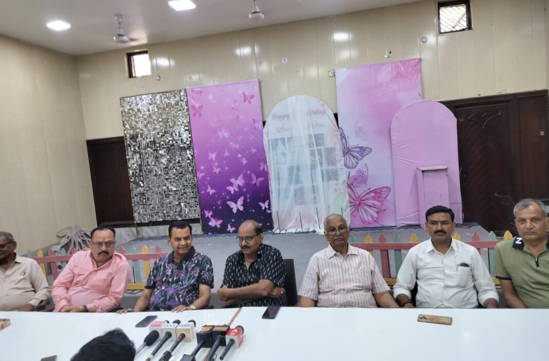 विकास कार्यों से बदल रही बहराइच की तस्वीर, सामाजिक और व्यापारिक संगठनों ने की नगर पालिका की सराहना