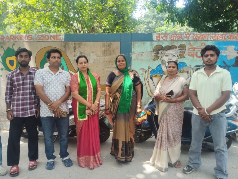 धामपुर में ओयो होटलों को लेकर उठे सवाल, महिला मोर्चा ने संदिग्ध गतिविधियों की जांच की मांग को लेकर सौंपा ज्ञापन