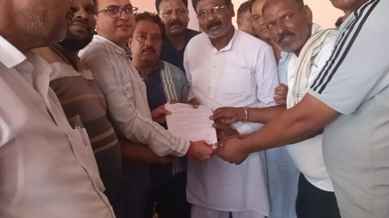 मुजफ्फरनगर नगर पालिका और सफाई कर्मचारियों के बीच बढ़ा विवाद, अधिकांश मांगें खारिज, हड़ताल पर एस्मा की चेतावनी