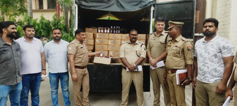 दिल्ली-देहरादून हाईवे पर अवैध शराब तस्करी का भंडाफोड़, 150 पेटी हरियाणा मार्का शराब के साथ तस्कर गिरफ्तार