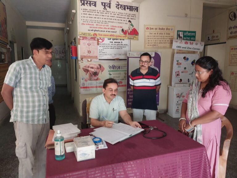 सीएमओ ने मुख्यमंत्री आरोग्य स्वास्थ्य मेलों का किया औचक निरीक्षण, बेहतर स्वास्थ्य सेवाएं देने के दिए निर्देश