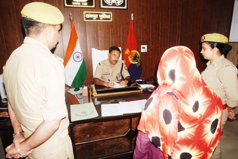 रामपुर में अपर पुलिस अधीक्षक ने की जनसुनवाई, शिकायतों के त्वरित निस्तारण के दिए निर्देश